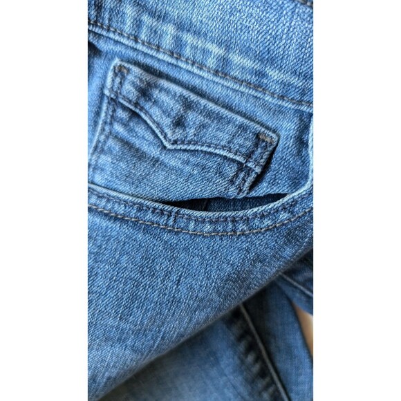 Levi’s Shorts Women 515 Bermuda Denim Jean Stretch High Rise Cuffed Sz 14 - Picture 4 of 10